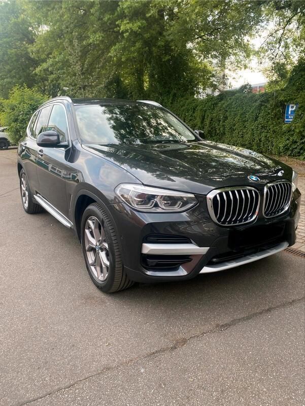 Grau Gebraucht 2021 BMW X3 xLine SUV | 27.000 € (Superpreis) - Bild 1/4
