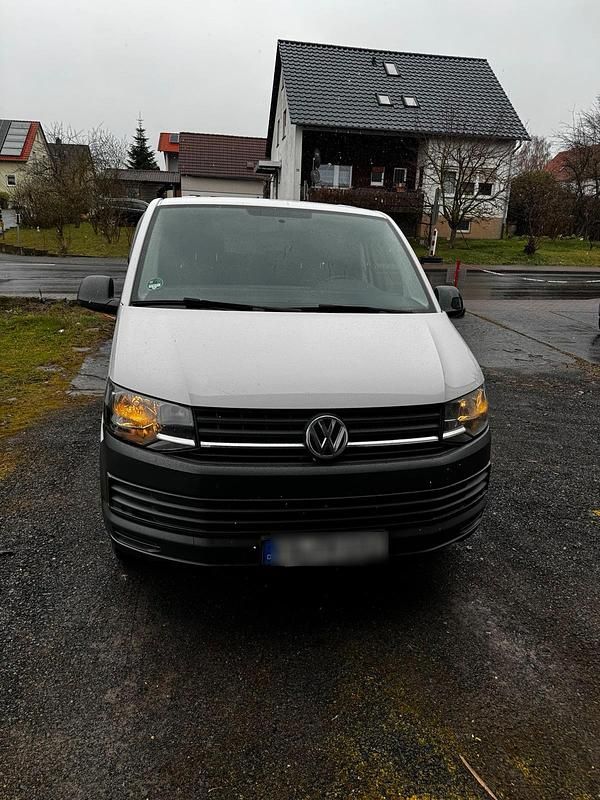 Second-hand VW Transporter 150 CP (110 kW) 2017 Alb Van