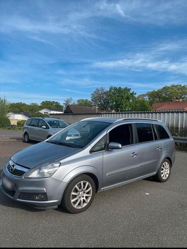 Gebraucht Opel Zafira 150 PS (110 kW) 2006 Grau Van / Kleinbus