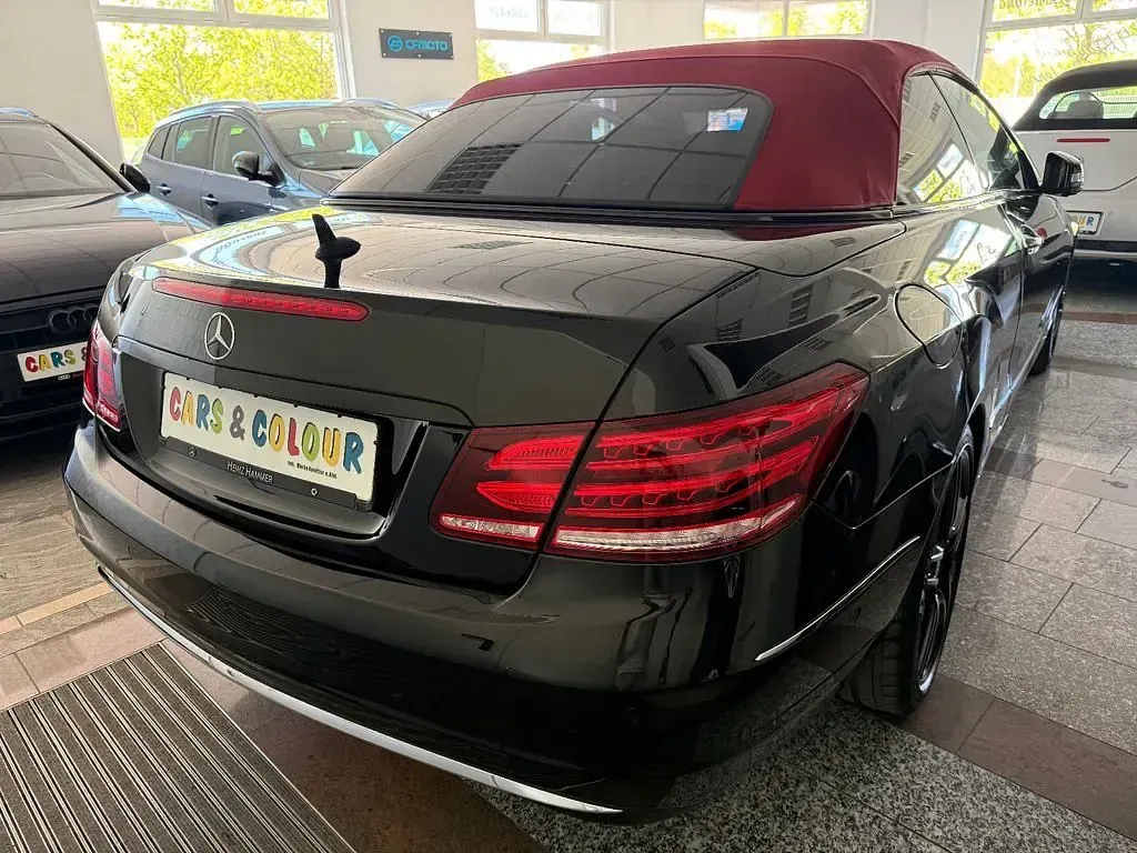 Gebraucht Mercedes E200 AMG 184 PS (135 kW) 2014 Schwarz Cabrio