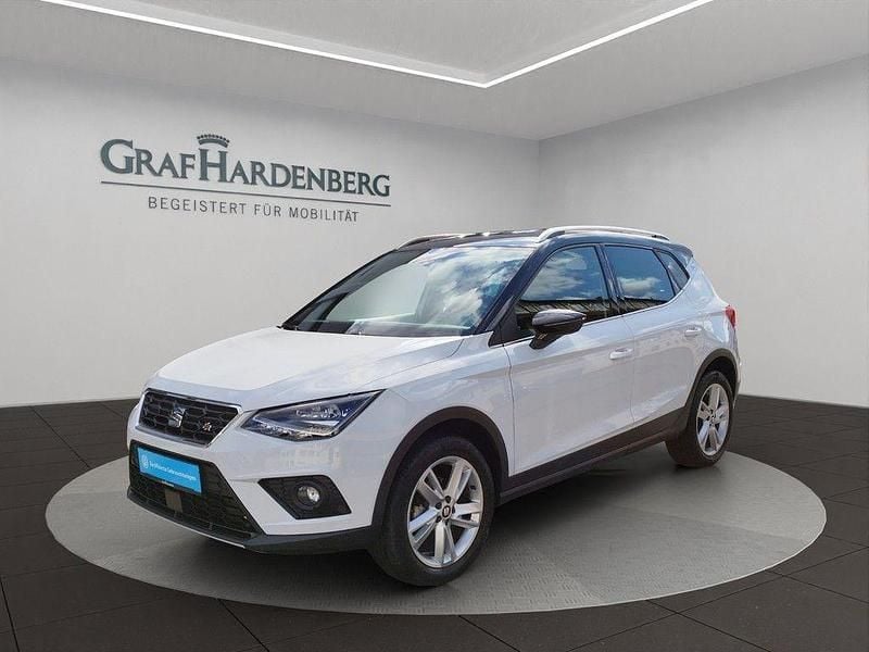 Weiß Gebraucht 2018 Seat Arona FR SUV | 17.990 € (Fairer Preis) - Bild 1/4
