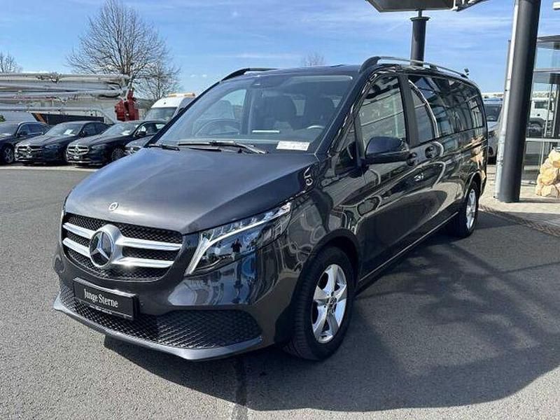 Gebraucht Mercedes V300 Edition 237 PS (174 kW) 2023 Grau Van / Kleinbus