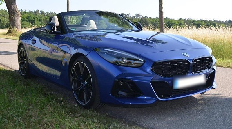 Gebraucht BMW Z4 Shadowline 197 PS (144 kW) 2023 Blau Cabrio