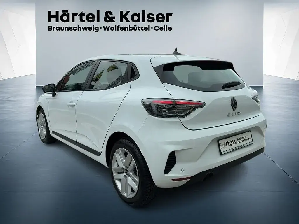 Gebraucht Renault Clio V Evolution 67 PS (49 kW) 2025 Weiß Limousine