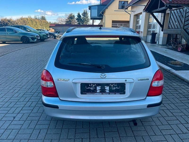 Gebraucht Mazda 323F Active 88 PS (64 kW) 1999 Silber Limousine