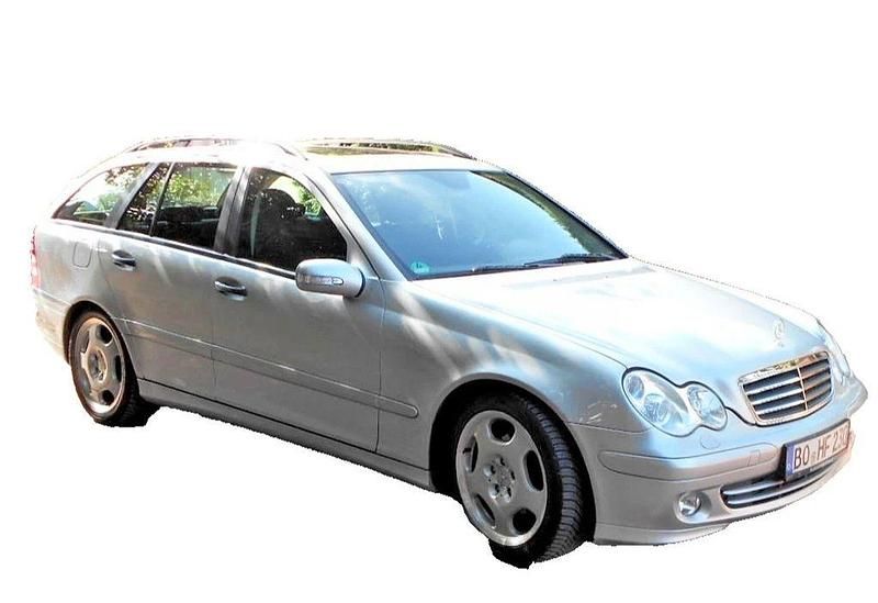 Silber Gebraucht 2004 Mercedes C220 Limousine | 2.200 € (Superpreis) - Bild 1/4