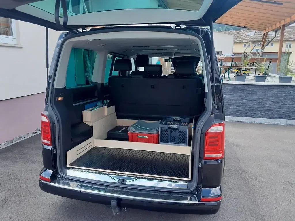 Gebraucht VW Multivan Highline 204 PS (150 kW) 2016 Schwarz Van / Kleinbus