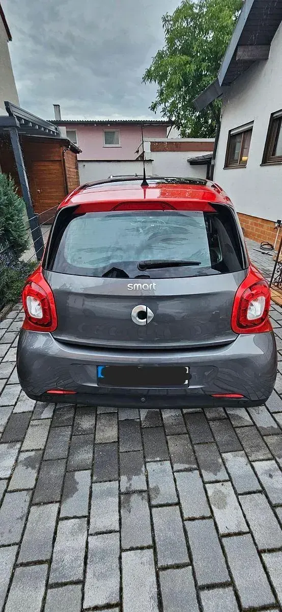 Gebraucht Smart ForFour Passion 90 PS (66 kW) 2017 Grau Kleinwagen