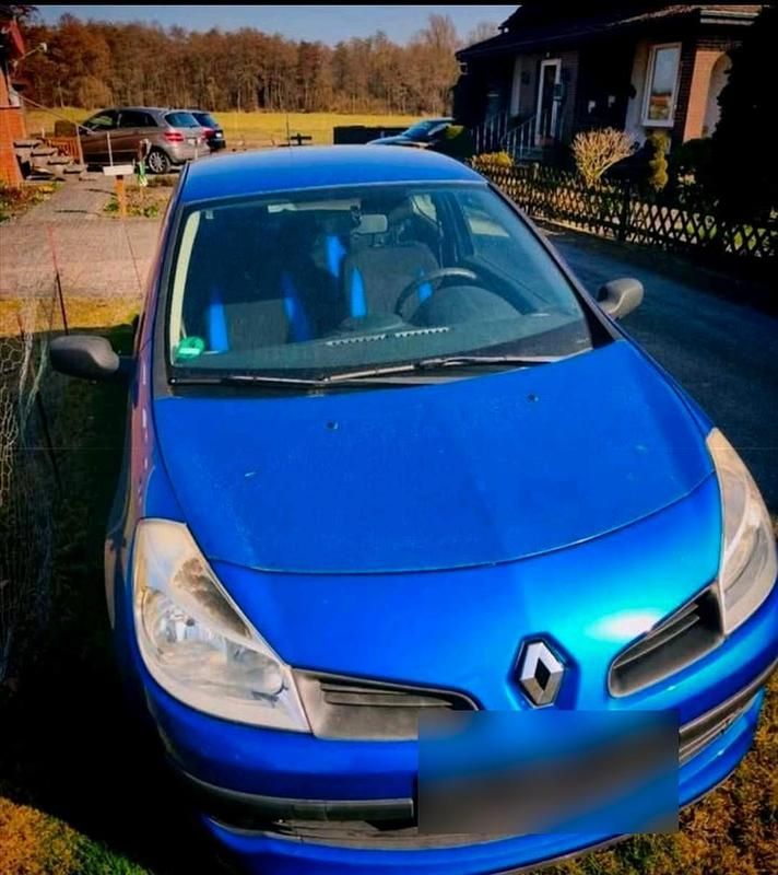 Gebraucht Renault Clio II 65 PS (47 kW) 2006 Blau Kleinwagen