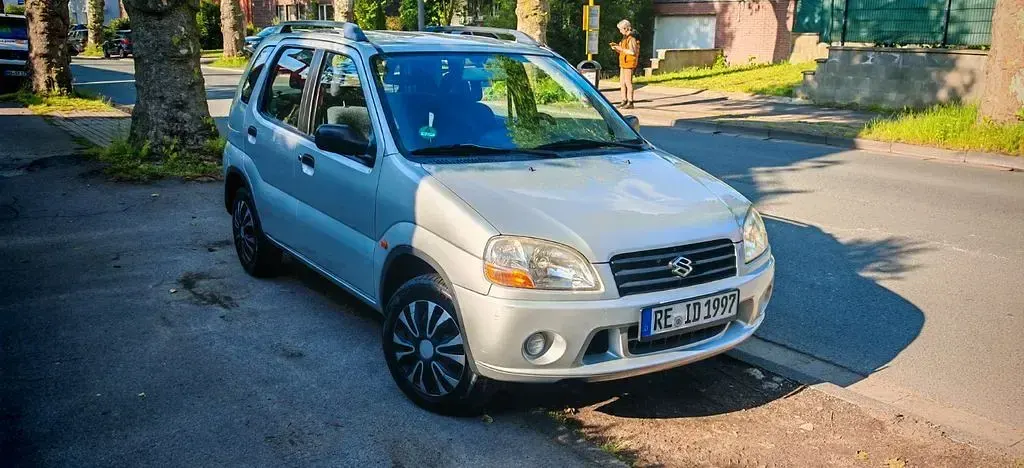 Gebraucht Suzuki Ignis 83 PS (61 kW) 2002 Silber Kleinwagen