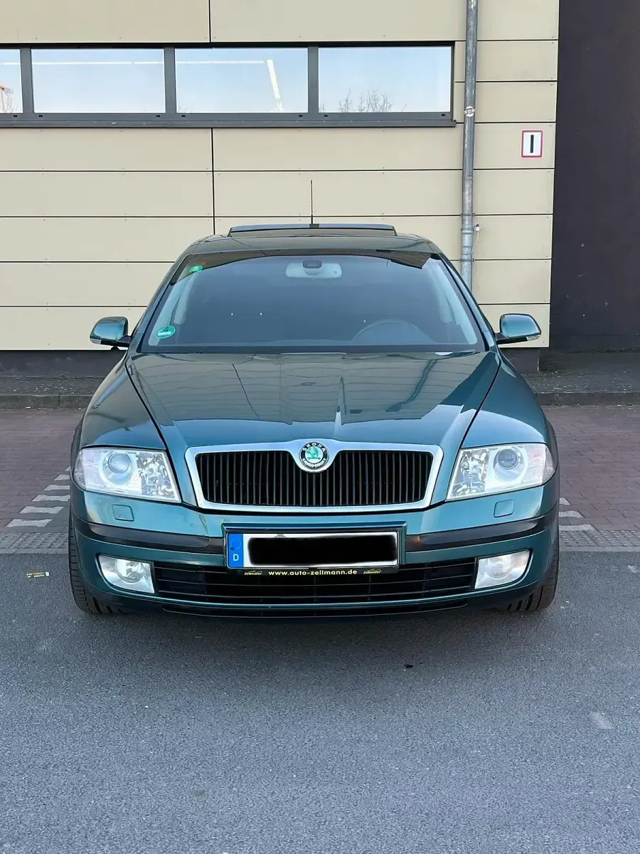 Gebraucht Skoda Octavia 160 PS (117 kW) 2008 Grün Limousine