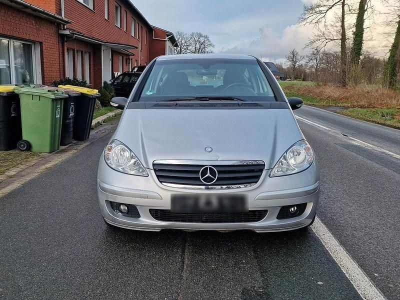 Gebraucht Mercedes A160 82 PS (60 kW) 2007 Silber Kleinwagen