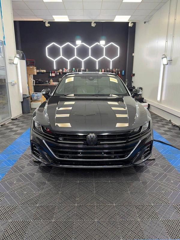 Gebraucht VW Arteon R-line 200 PS (147 kW) 2023 Grau Kombi