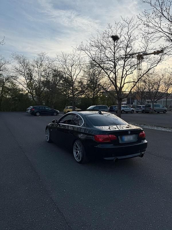 Gebraucht BMW 335 306 PS (225 kW) 2007 Schwarz Coupé