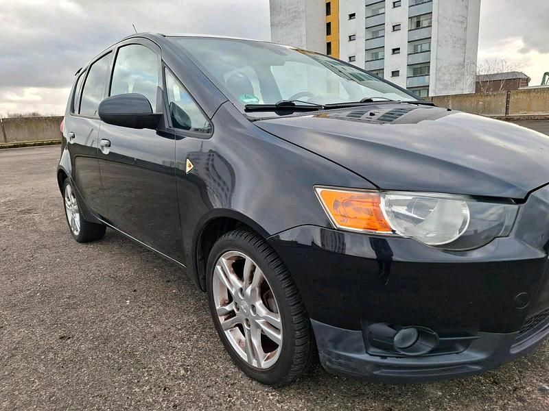 Gebraucht Mitsubishi Colt 95 PS (69 kW) 2009 Schwarz Kleinwagen