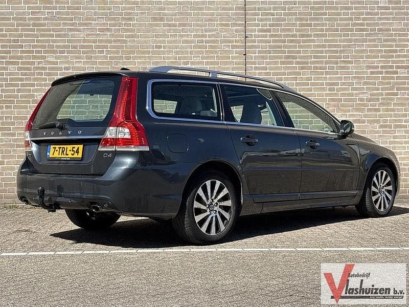 Gebraucht Volvo V70 181 PS (133 kW) 2014 Grau Kombi