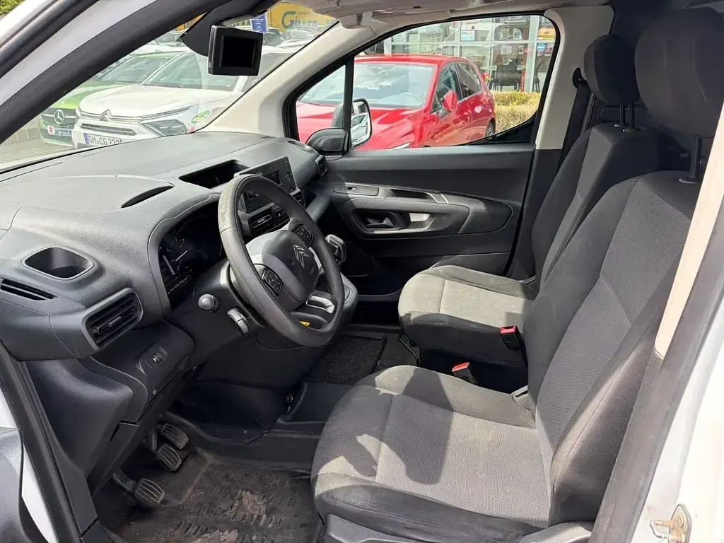 Gebraucht Citroën Berlingo 75 PS (55 kW) 2021 Weiß Van / Kleinbus