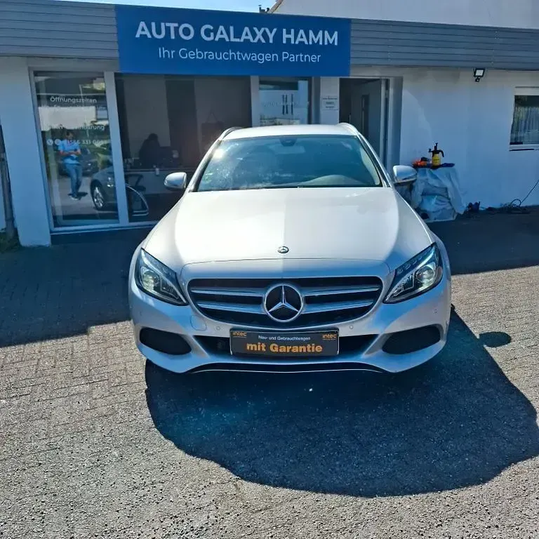Gebraucht Mercedes C250 204 PS (150 kW) 2015 Silber Kombi