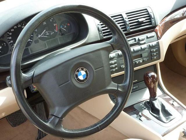 Gebraucht BMW 320 150 PS (110 kW) 1998 Blau metallic Limousine