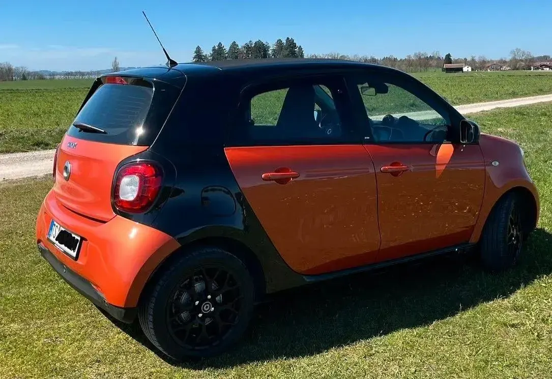 Gebraucht Smart ForFour Prime 90 PS (66 kW) 2015 Orange Kleinwagen