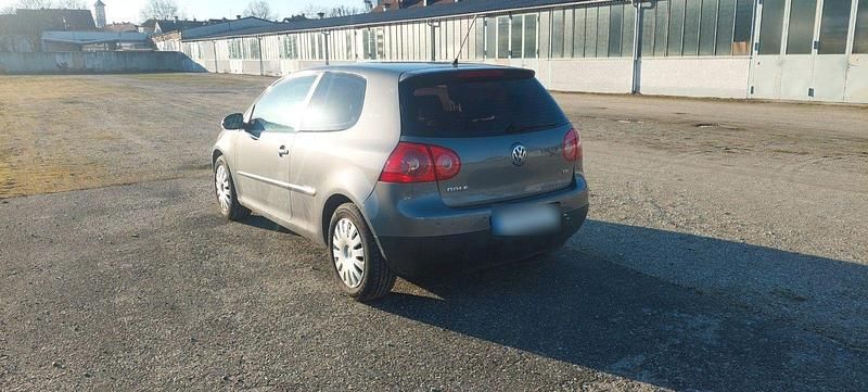 Gebraucht VW Golf V Edition 80 PS (58 kW) 2007 Grau Limousine
