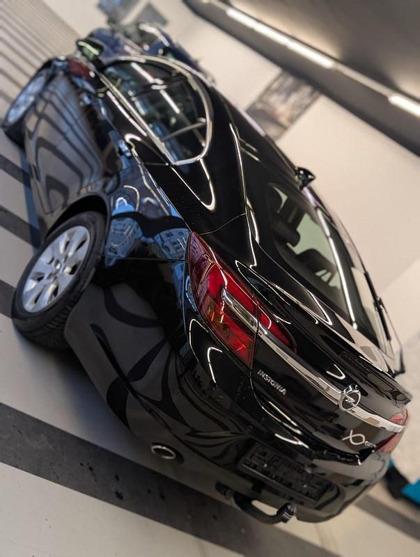 Gebraucht Opel Insignia 170 PS (125 kW) 2017 Schwarz Limousine