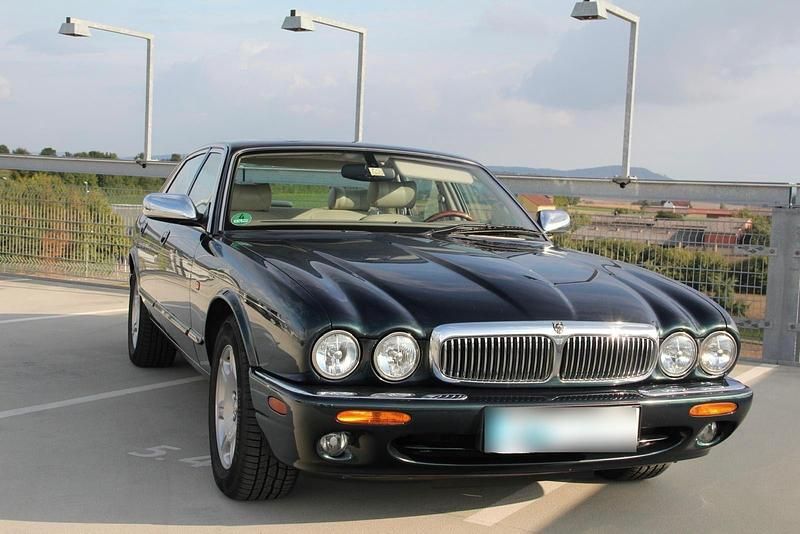 Gebraucht Jaguar XJ Sovereign 284 PS (208 kW) 2000 Grün Limousine