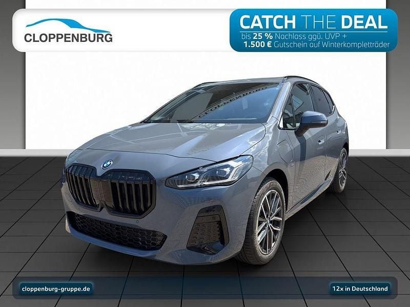 Grau Neu 2026 BMW 230e Active Tourer M Sport Van / Kleinbus | 59.780 € (Teuer) - Bild 1/3