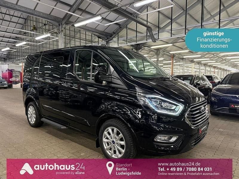 Schwarz Gebraucht 2021 Ford Tourneo Van / Kleinbus | 34.990 € (Guter Preis) - Bild 1/4