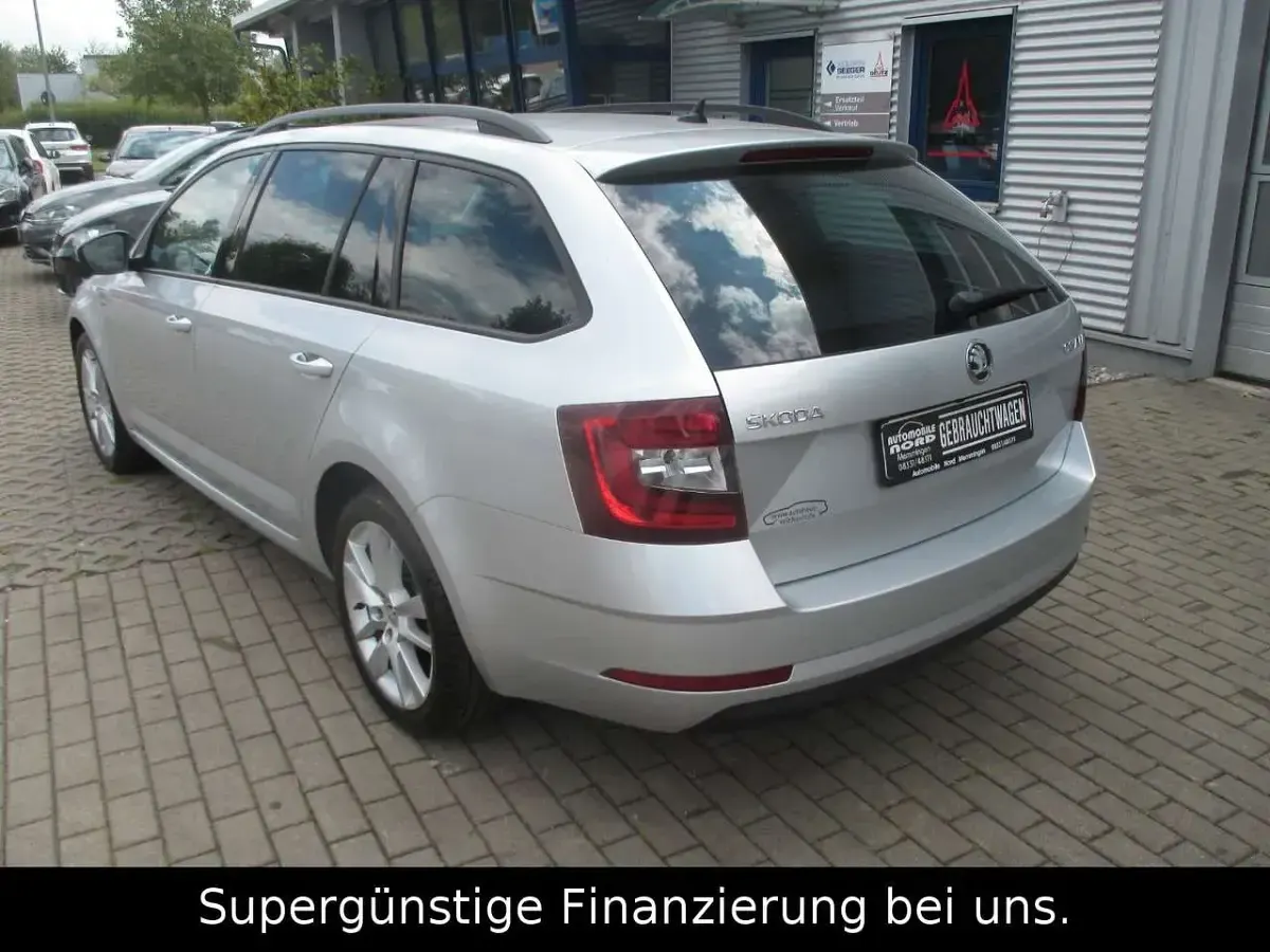 Gebraucht Skoda Octavia Drive 150 PS (110 kW) 2017 Brilliantsilber Kombi