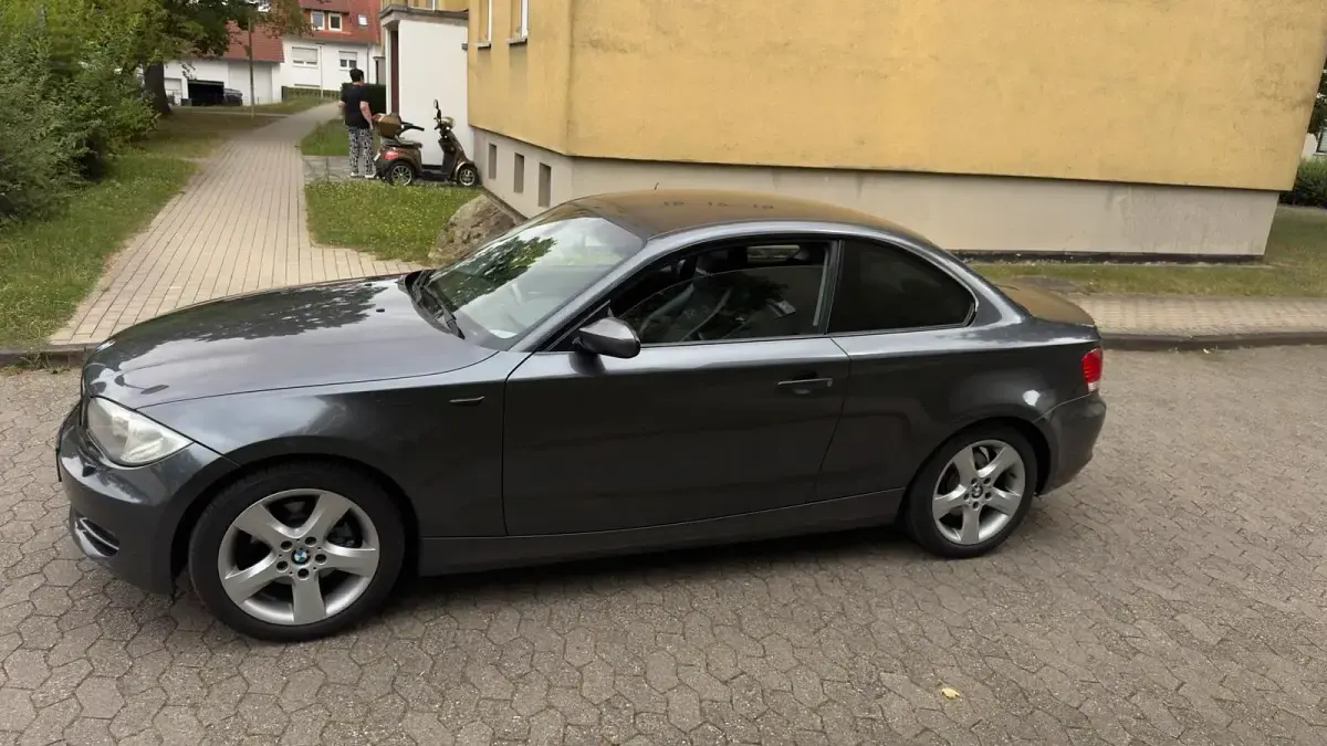 Gebraucht BMW 120 Coupé 177 PS (130 kW) 2008 Grau Coupé