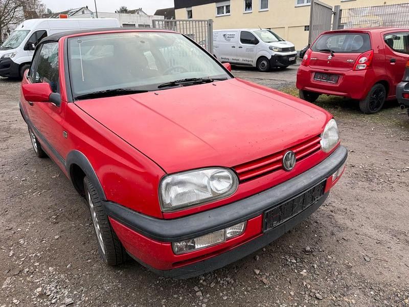 Gebraucht VW Golf Cabriolet 101 PS (74 kW) 1998 Rot Cabrio