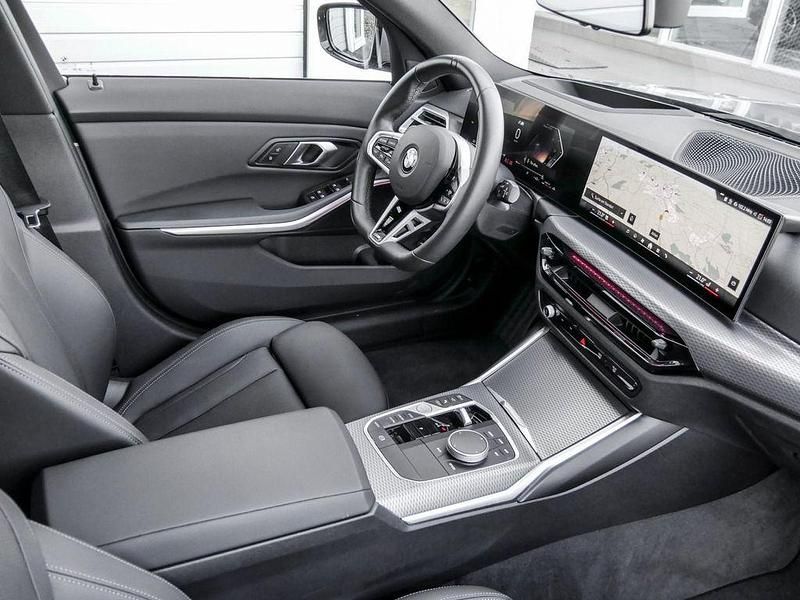 Gebraucht BMW 330 M Sport 258 PS (189 kW) 2025 Schwarz Limousine