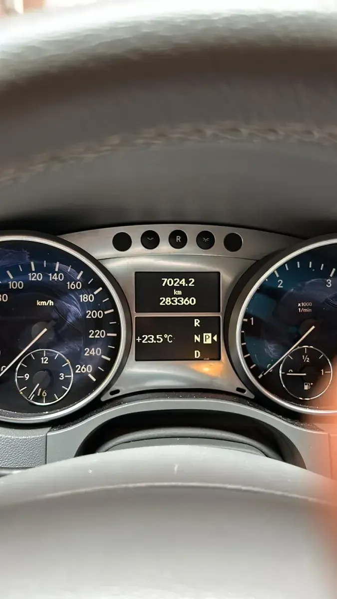 Gebraucht Mercedes ML280 140 PS (102 kW) 2007 Schwarz SUV