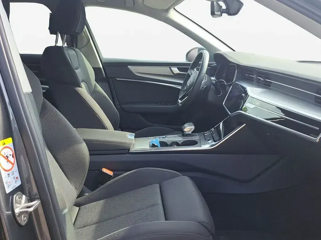Gebraucht Audi A6 S-Line 299 PS (219 kW) 2023 Grau Kombi