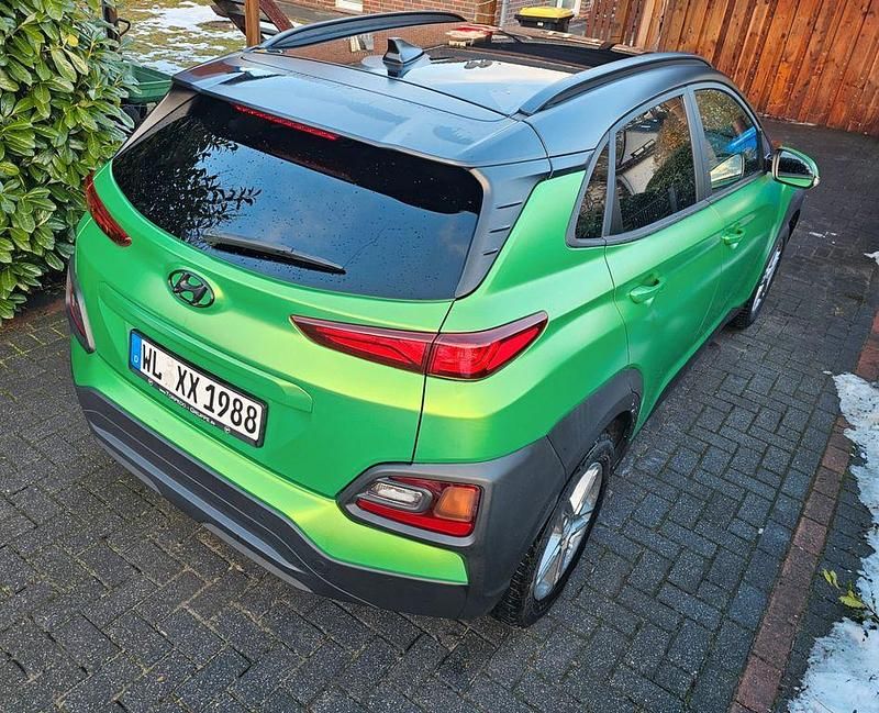 Gebraucht Hyundai Kona Trend 116 PS (85 kW) 2019 Grau SUV