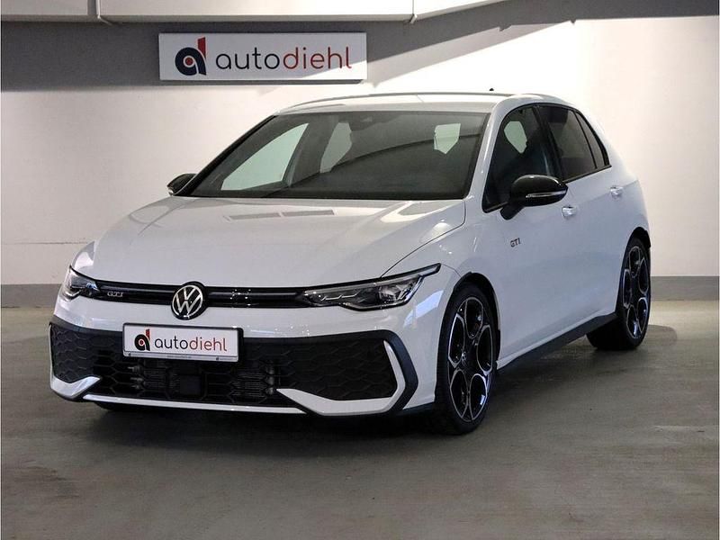 Gebraucht VW Golf VIII GTI 265 PS (194 kW) 2025 Weiß Limousine