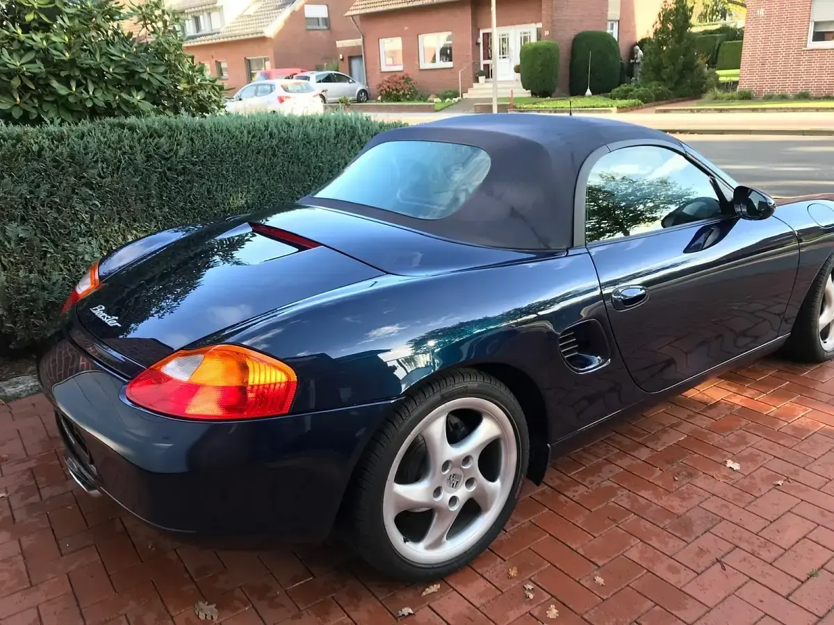 Gebraucht Porsche 986 Boxster 220 PS (161 kW) 2000 Blau Cabrio