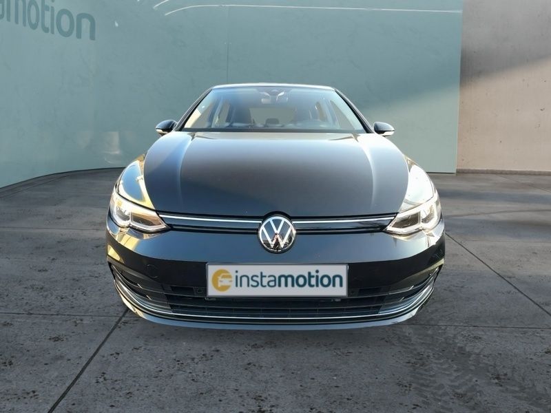 Schwarz Gebraucht 2024 VW Golf VIII Move Limousine | 30.380 € (Etwas zu teuer) - Bild 1/3