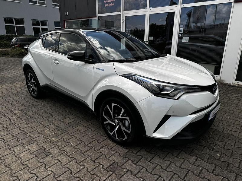 White pearl /dach black (2 Gebraucht 2017 Toyota C-HR Style SUV | 17.480 € (Fairer Preis) - Bild 1/4