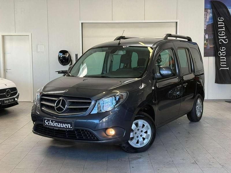 Gebraucht Mercedes Citan 111 Edition 116 PS (85 kW) 2020 Tenoritgrau Kombi
