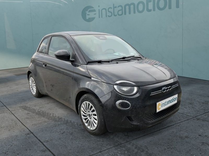 Schwarz Gebraucht 2022 Fiat 500e Action Limousine | 13.400 € (Guter Preis) - Bild 1/4