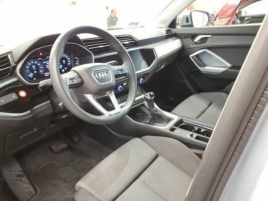 Gebraucht Audi Q3 Advanced 150 PS (110 kW) 2024 Silber SUV