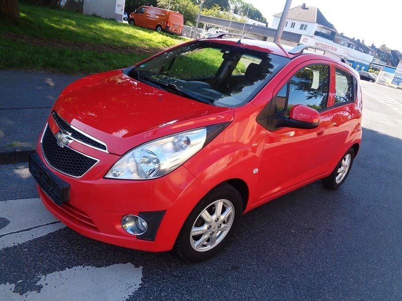 Rot Gebraucht 2012 Chevrolet Spark LS Kleinwagen | 2.950 € (Fairer Preis) - Bild 1/3