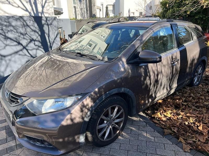 Braun Gebraucht 2014 Honda Civic Sport Kombi | 7.900 € (Fairer Preis) - Bild 1/4