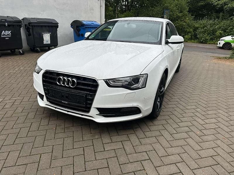 Weiß Gebraucht 2015 Audi A5 Coupé | 11.899 € (Superpreis) - Bild 1/4