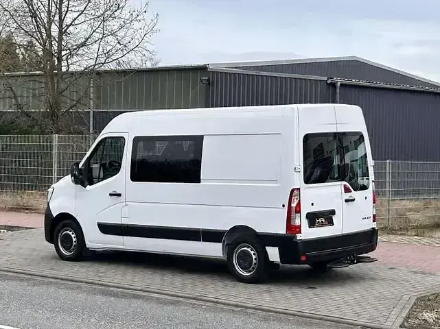 Gebraucht Renault Master 150 PS (110 kW) 2023 Weiß Van / Kleinbus