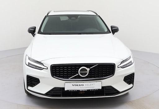 Gebraucht Volvo V60 Plus 455 PS (334 kW) 2025 Weiß Kombi