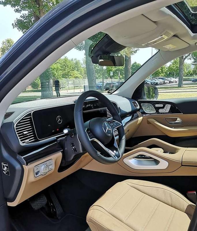 Gebraucht Mercedes GLE450 Advanced Plus 367 PS (269 kW) 2025 Blau SUV