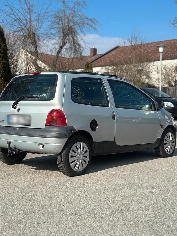 Gebraucht Renault Twingo 60 PS (44 kW) 2001 Silber Kleinwagen